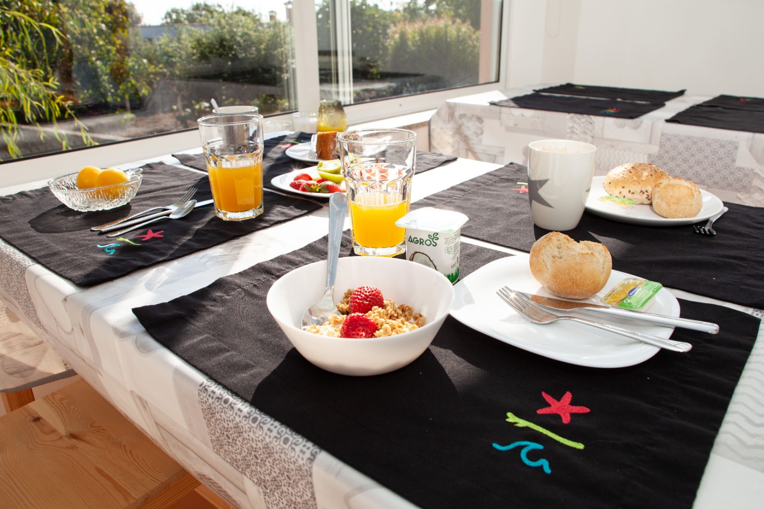 Breakfast area in licensed hospitality property for sale Portugal